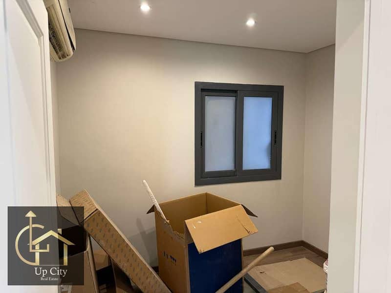 8 WhatsApp Image 2025-11-20 at 20.27. 06 (2). jpeg