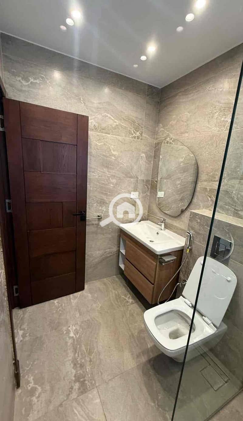 10 3dc4dfc3-e71f-4d0a-821b-419557e3c632. jpg