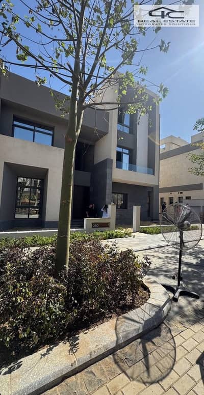 تاون هاوس 4 غرف نوم للبيع في القاهرة الجديدة، القاهرة - WhatsApp Image 2025-11-26 at 2.18. 32 PM. jpeg