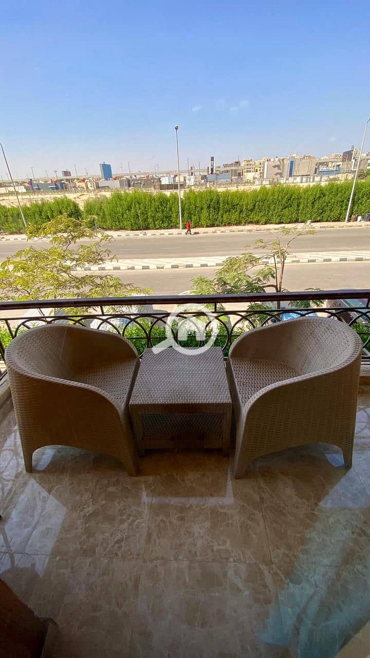 5 6ccaf3db-03d2-4699-9de6-6c0d5c229a08. jpg