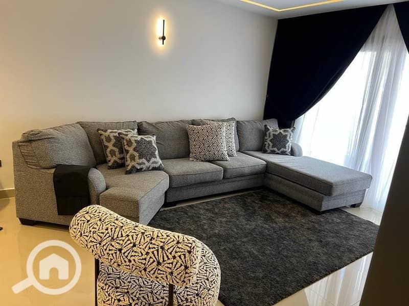 2 412991483_6888818354547703_2282896889708680603_n. jpg