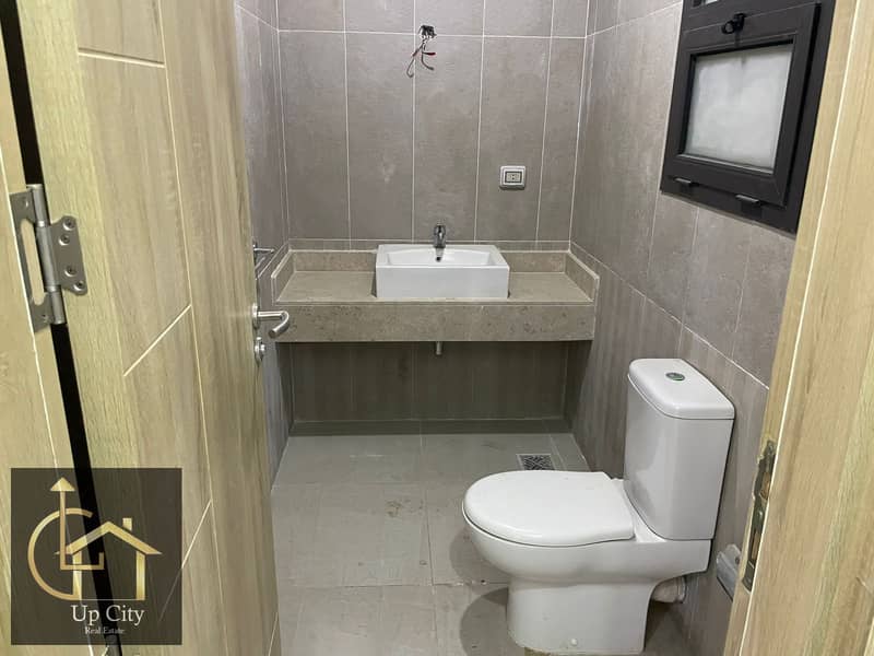 3 WhatsApp Image 2025-11-20 at 20.27. 32 (3). jpeg