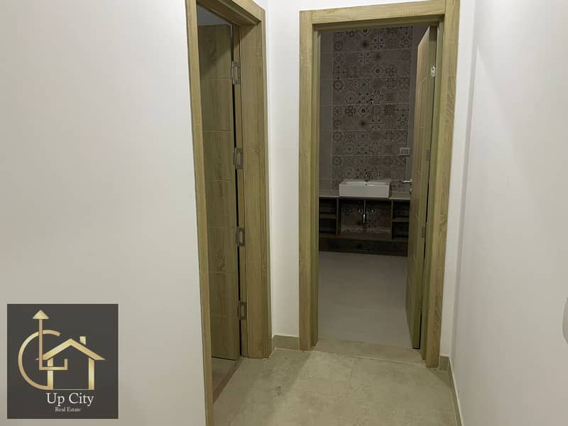 12 WhatsApp Image 2025-11-20 at 20.27. 33 (5). jpeg