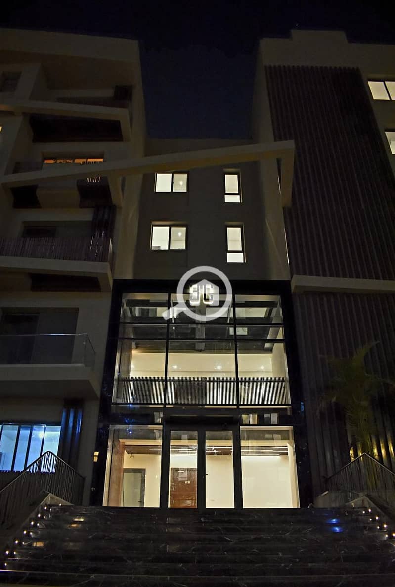 2 WhatsApp Image 2025-09-25 at 5.12. 03 PM (1). jpeg