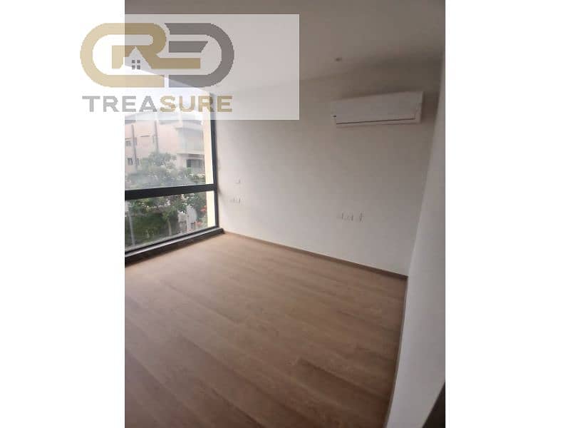 5 WhatsApp Image 2025-11-26 at 4.38. 55 PM. jpg