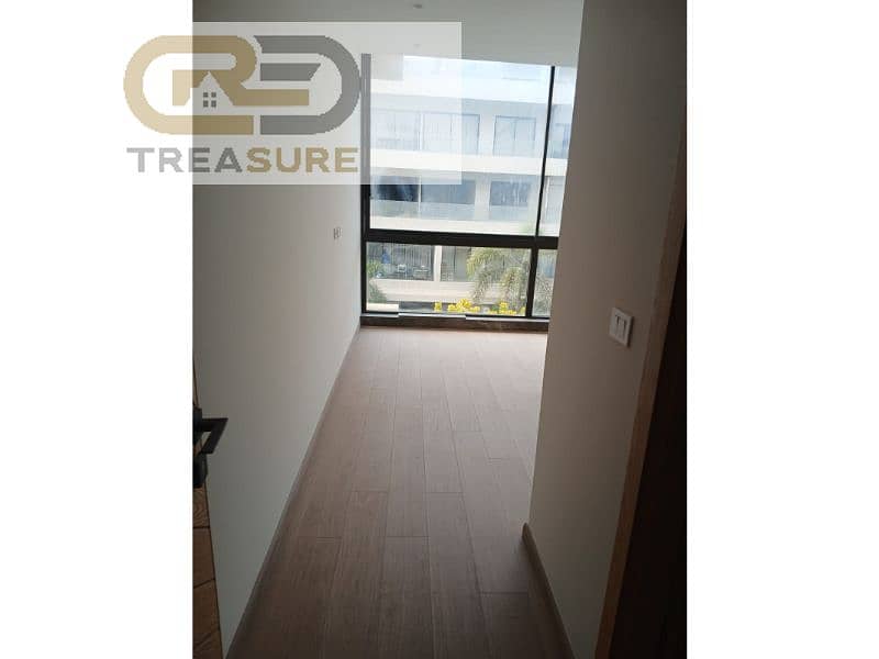 6 WhatsApp Image 2025-11-26 at 4.38. 55 PM (1). jpg