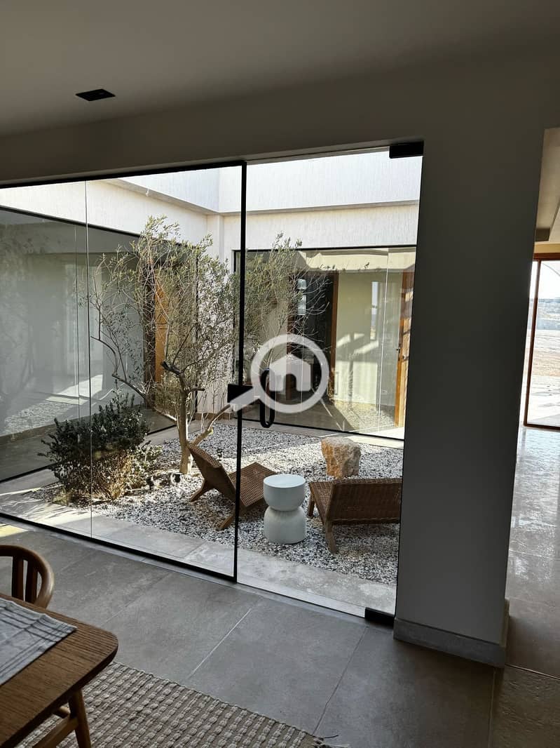 11 9f418b57-97ef-4655-a339-801bb0b9f40a. jpeg