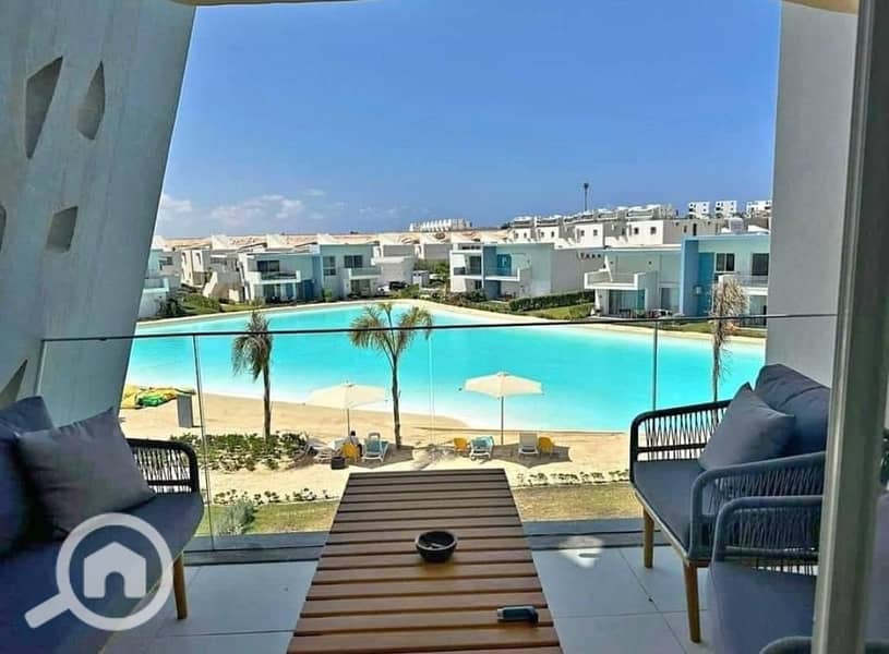 3 b825f751-6653-401e-803d-888de3da849c. jpeg