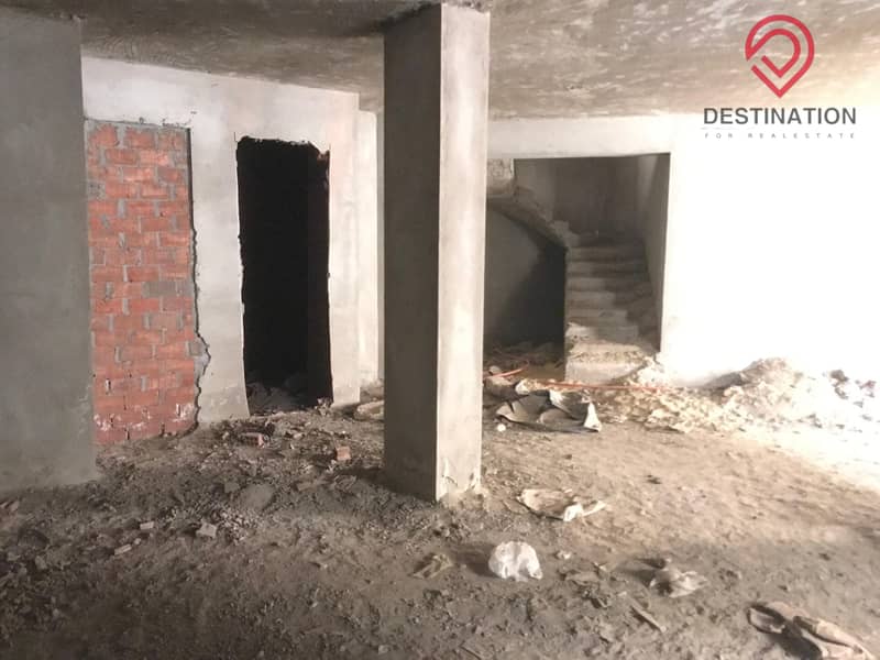 8 7a6d275f-5c77-4cb8-965f-f70e55c47d4b. jpg