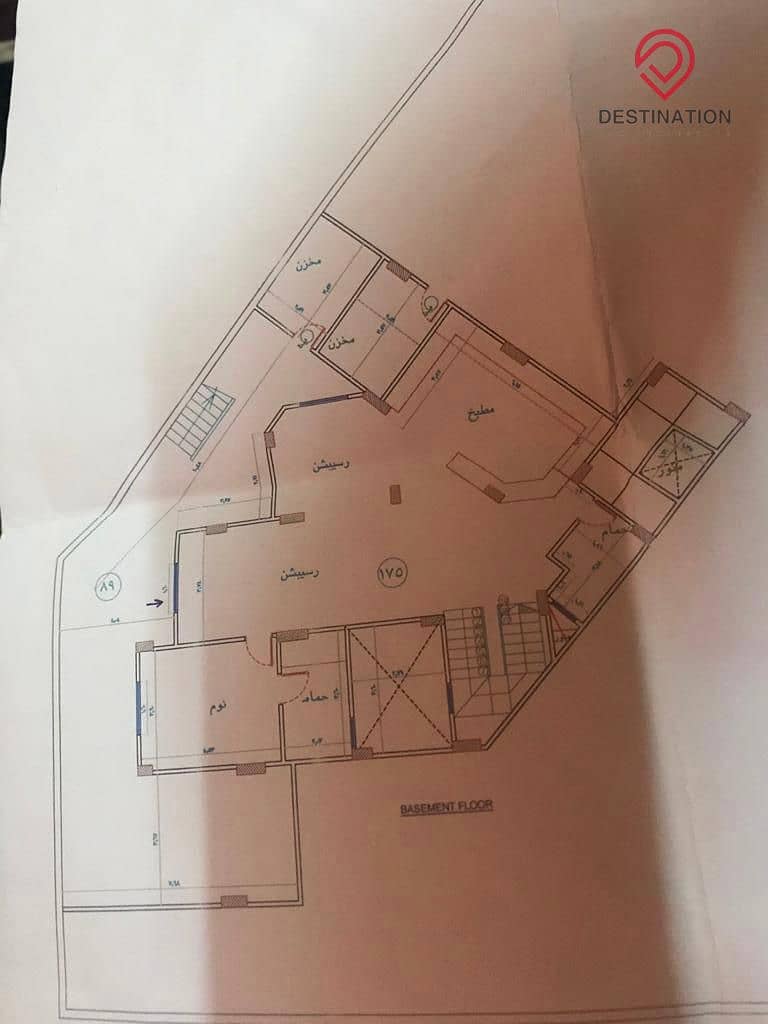 15 5813f410-67e1-44d9-bbec-9a0ddf799914. jpg