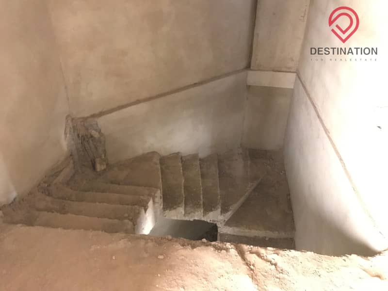 18 60686d36-d9a0-4141-aef7-e996fac4049e. jpg