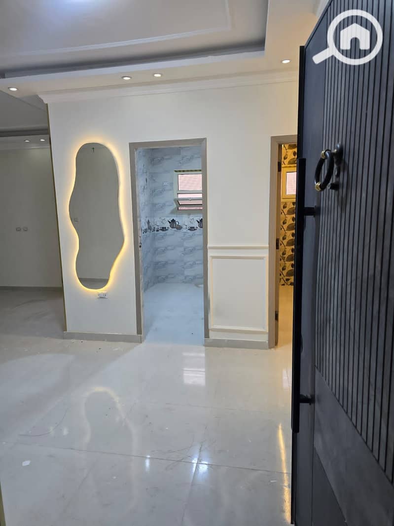 2 WhatsApp Image 2025-11-13 at 12.37. 40 PM. jpeg