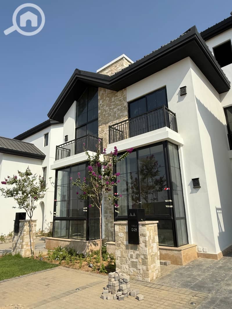 3 82f55bb6-3971-477a-815d-2f673618b385. jpeg