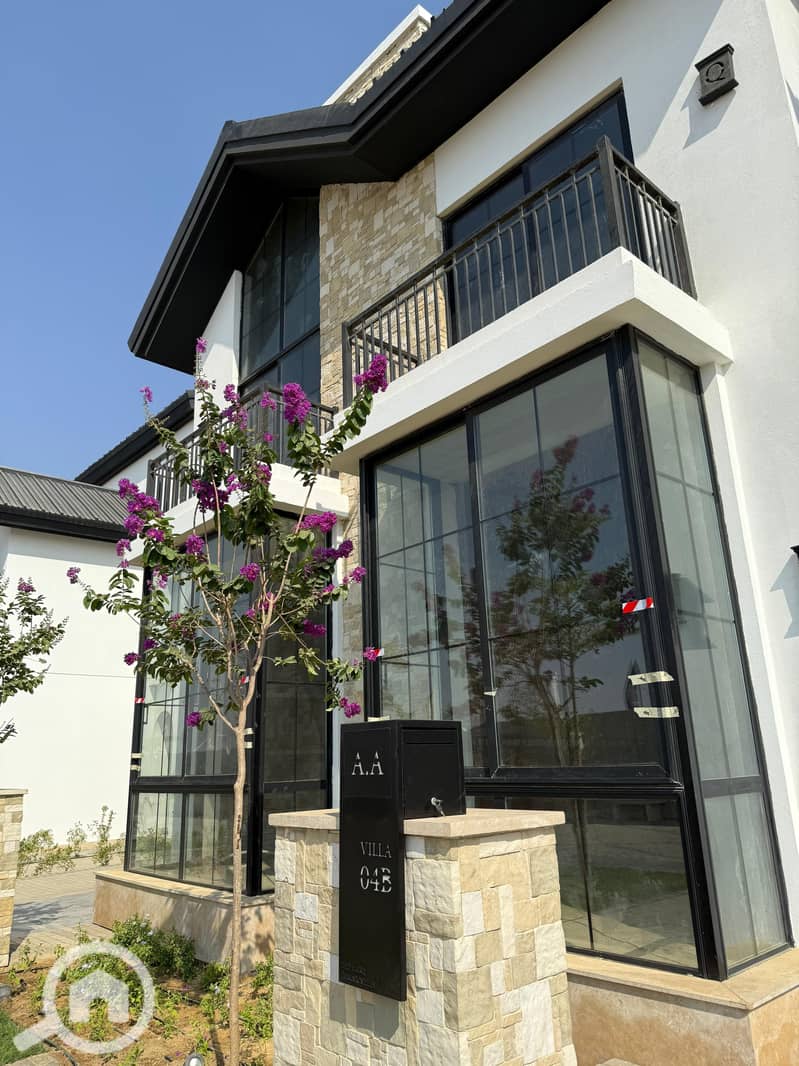 4 9bb87e07-204e-42b5-b024-0c942c046f65. jpeg