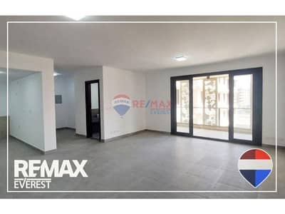3 Bedroom Apartment for Sale in 6th of October, Giza - 95868ded-b0ca-4a15-a193-f21650c5551b. jpg