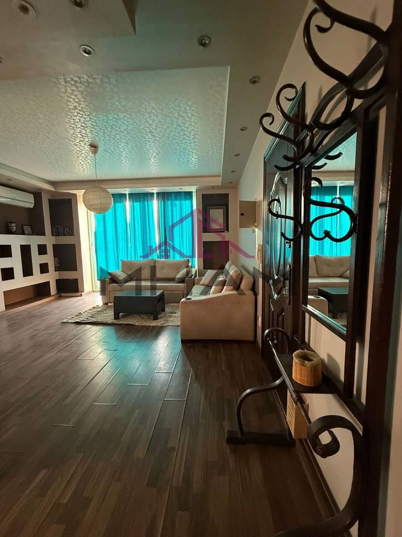 2 photo_5841569652356615177_y. jpg