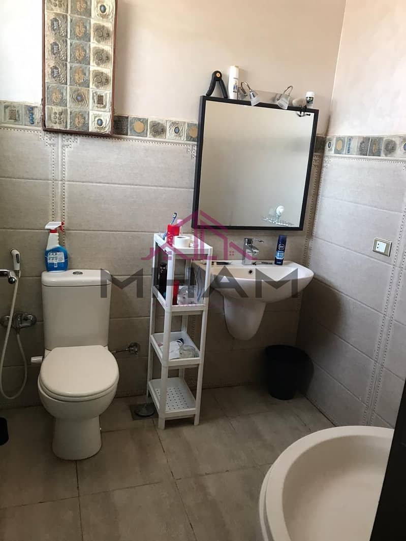 24 photo_5841569652356615189_y. jpg