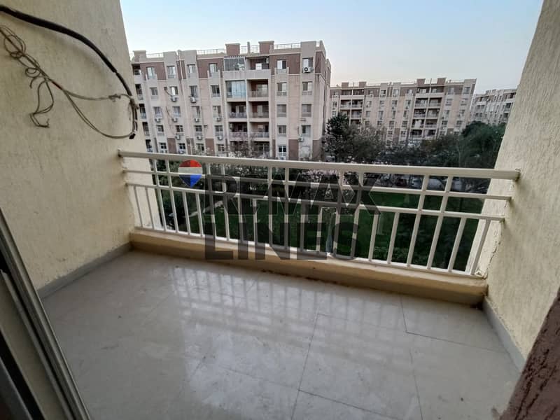 4 WhatsApp Image 2025-11-26 at 14.11. 45. jpeg