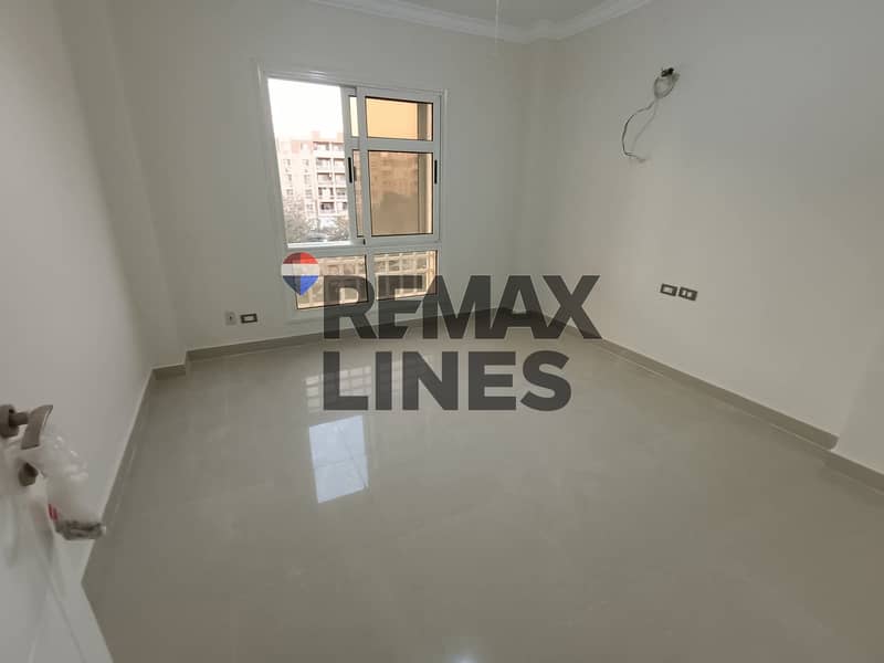 11 WhatsApp Image 2025-11-26 at 14.11. 50. jpeg