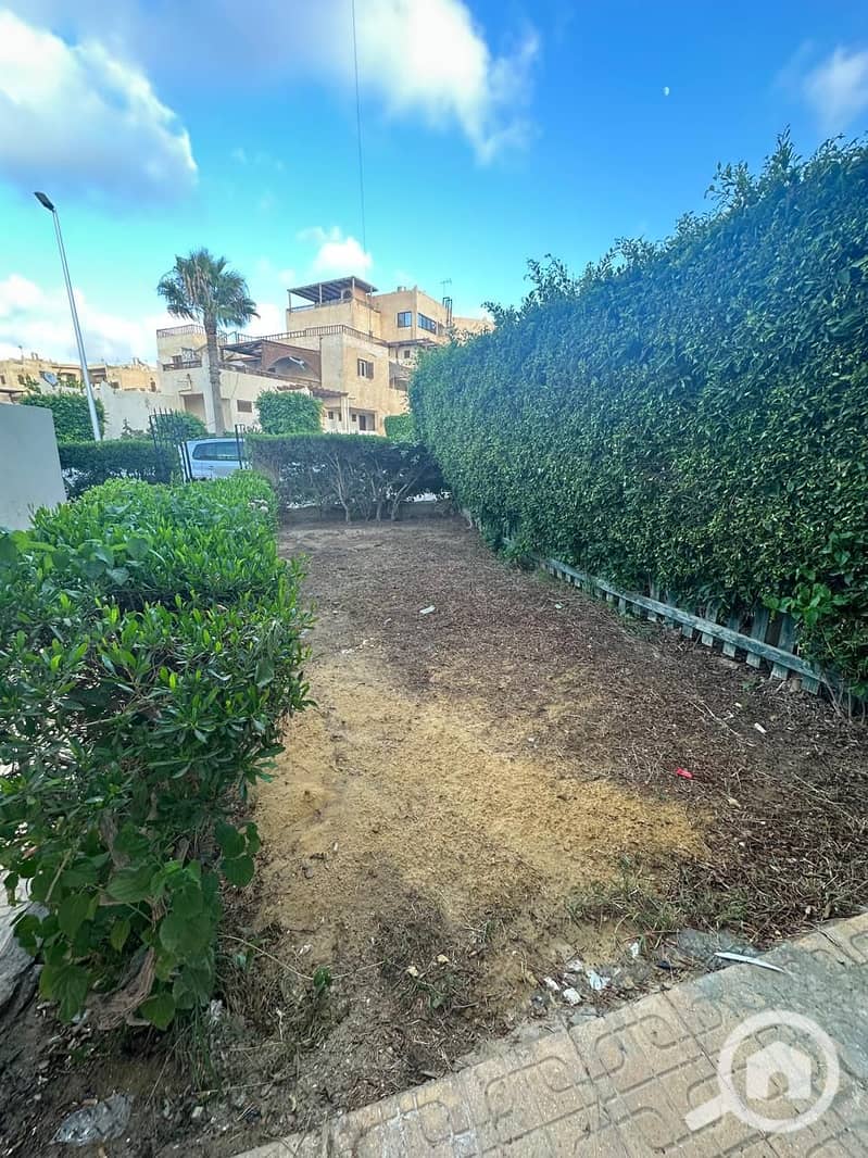 4 7c1a23f5-e001-4591-8794-50f5fe31e736. jpeg