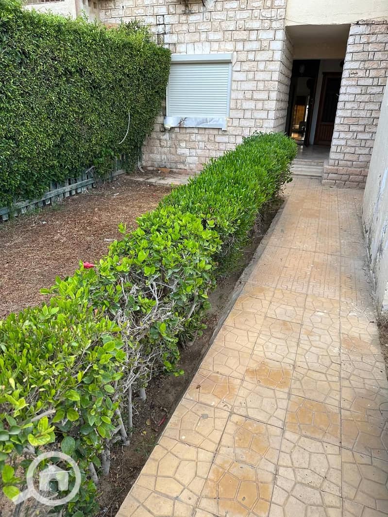 9 100d6ef8-4339-436b-b3cb-ecc8eaae8a5c. jpeg