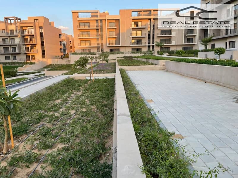 6 c32b7f24-e971-4754-9c4c-a945728171bf. jpg