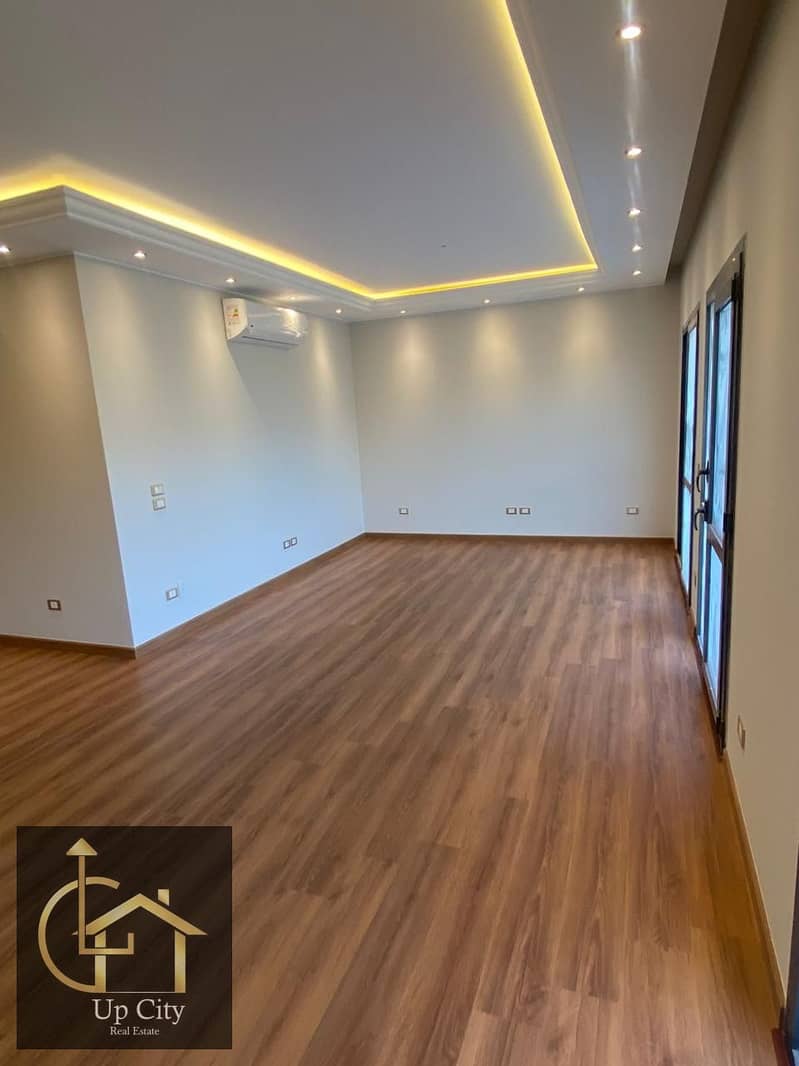 3 WhatsApp Image 2025-11-20 at 20.28. 45 (2). jpeg