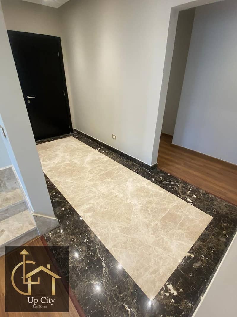 19 WhatsApp Image 2025-11-20 at 20.28. 47 (3). jpeg