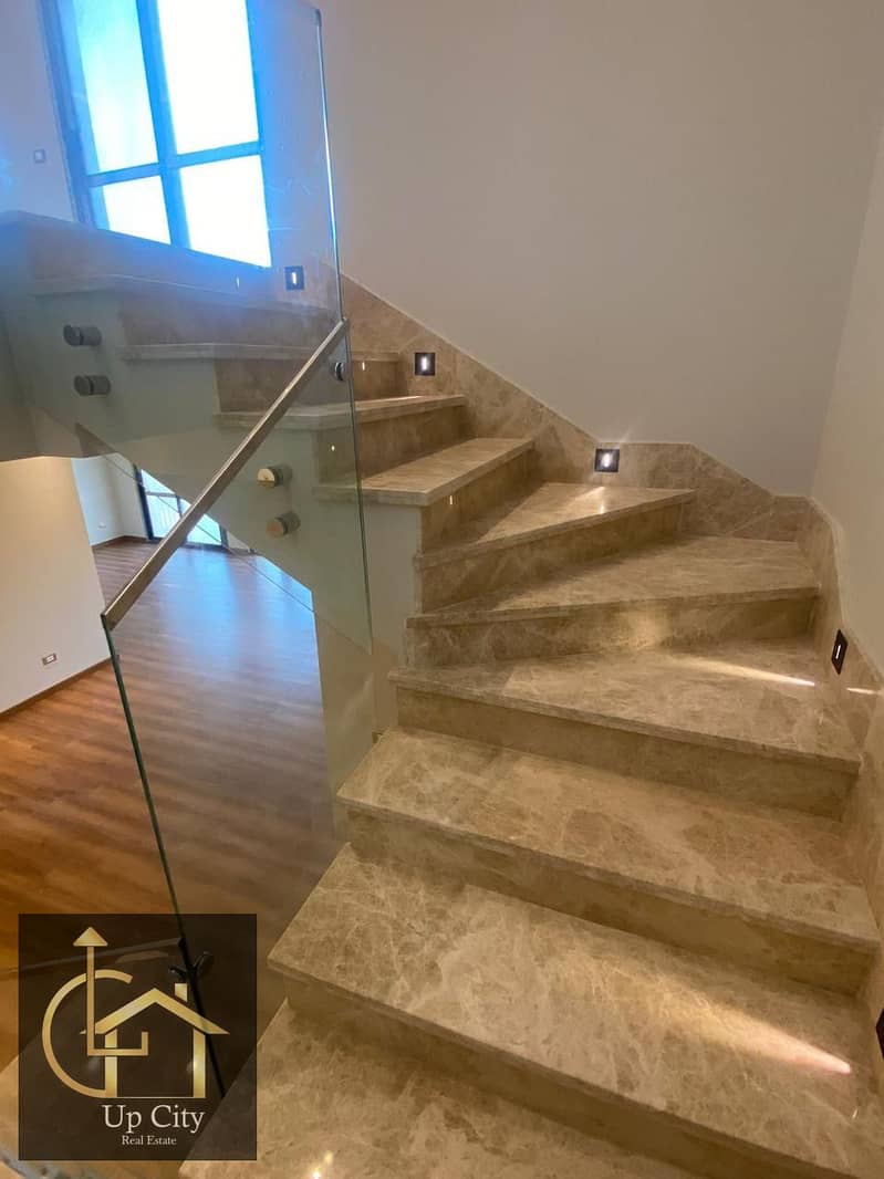 21 WhatsApp Image 2025-11-20 at 20.28. 47 (5). jpeg