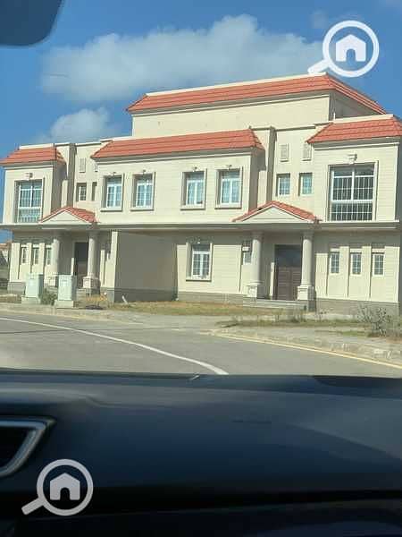 5 HMa5zQdmvReH63jBENkNzSLPM8o1vPSgtrAIC7NI. jpeg