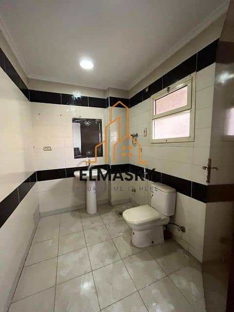 5 WhatsApp Image 2025-11-20 at 1.59. 31 AM (1). jpg