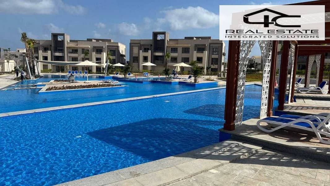 12 YTxtH6kAiAotJI6NEA2TQ7z1JP6uzDOPrFcag0f0. jpg