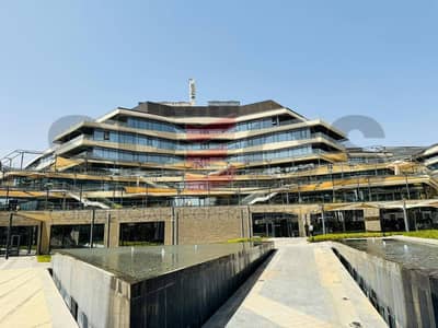 مکتب  للايجار في الشيخ زايد، الجيزة - photo_5882089700968221388_y. jpg