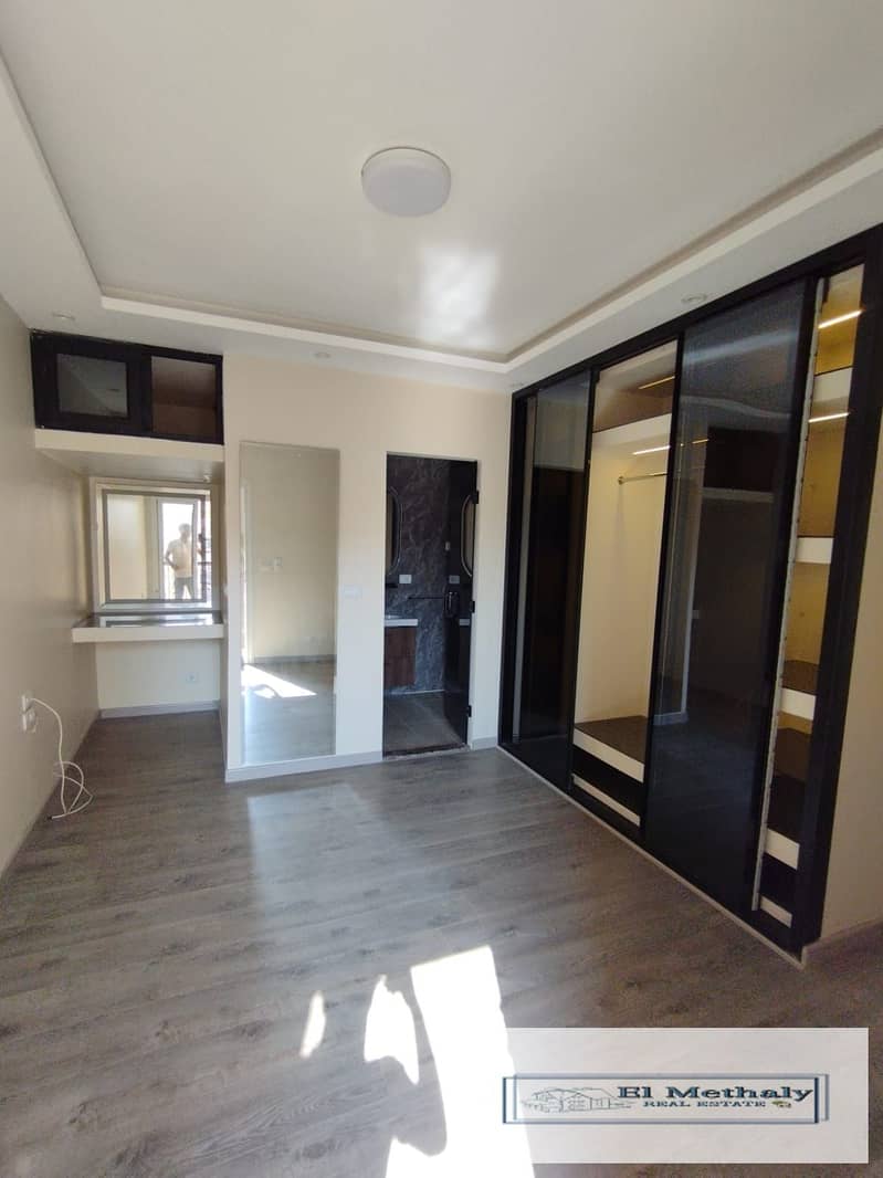 9 01510630-5d3b-41b2-953c-cc7805638514. jpg