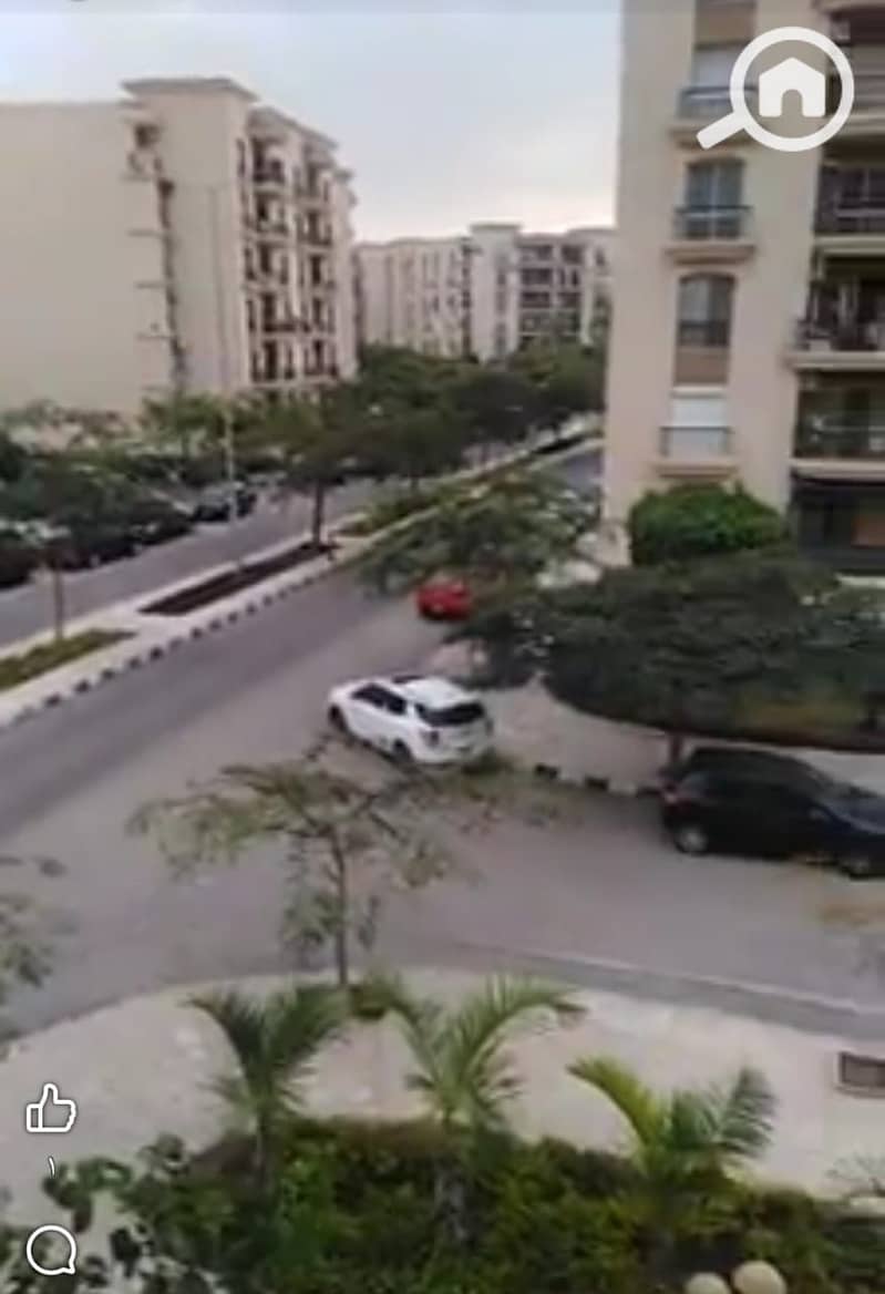 9 b3338676-1145-43ad-a37c-4dbfabb2a42d. jpeg