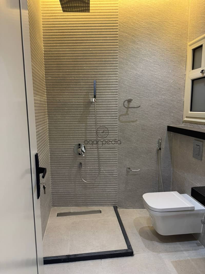 7 WhatsApp Image 2025-11-26 at 4.10. 21 PM (1). jpeg