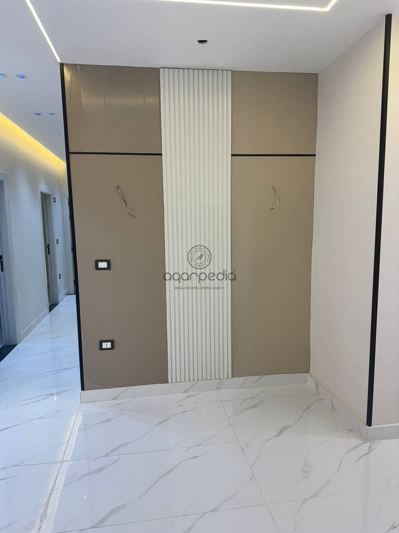 16 WhatsApp Image 2025-11-26 at 4.10. 28 PM. jpeg