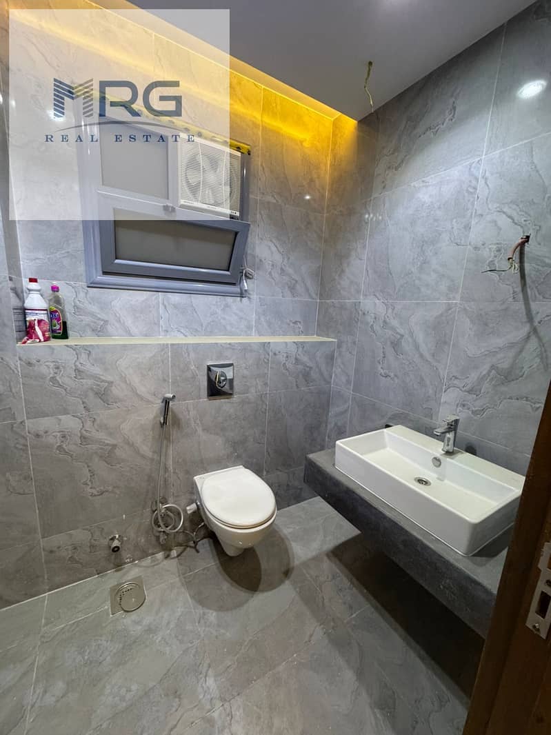 2 WhatsApp Image 2025-10-15 at 3.18. 45 PM (2). jpeg