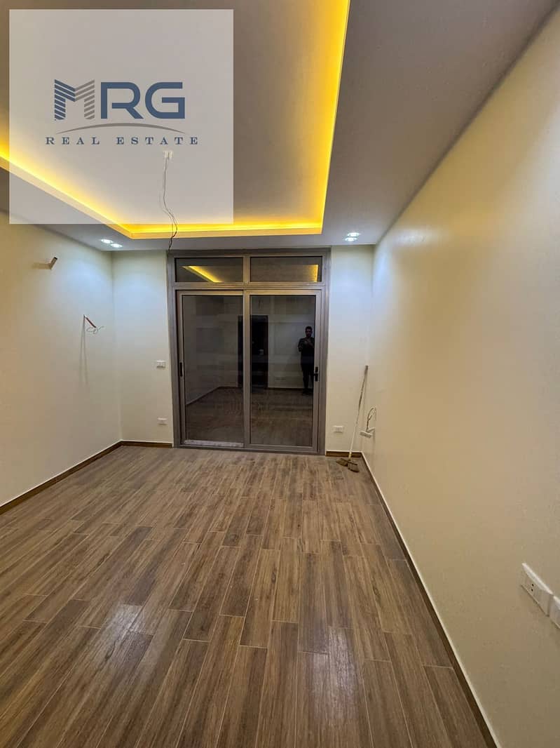 9 WhatsApp Image 2025-10-15 at 3.18. 43 PM. jpeg