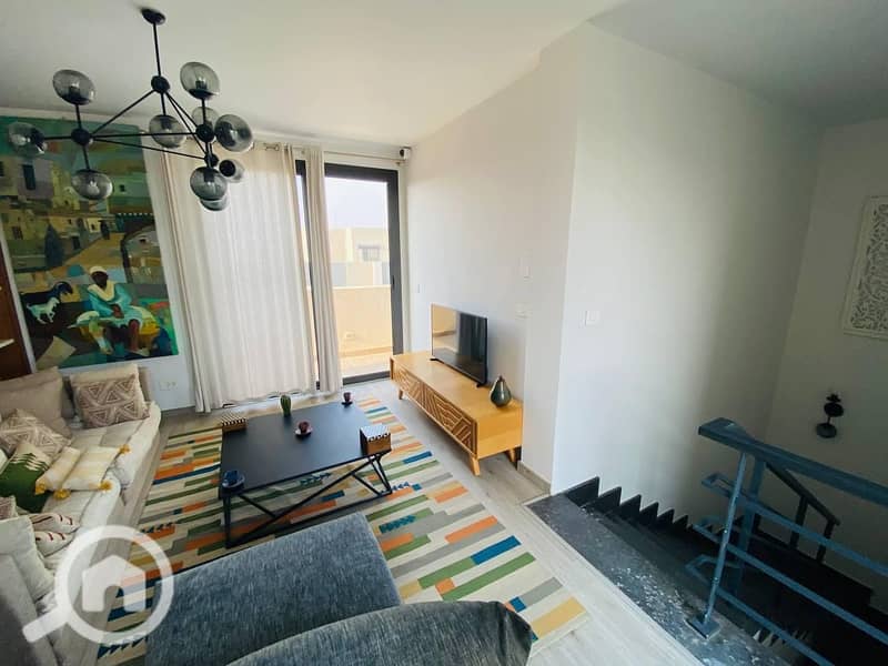 4 f9100342-5459-4129-b648-de603a35d7f6. jpeg