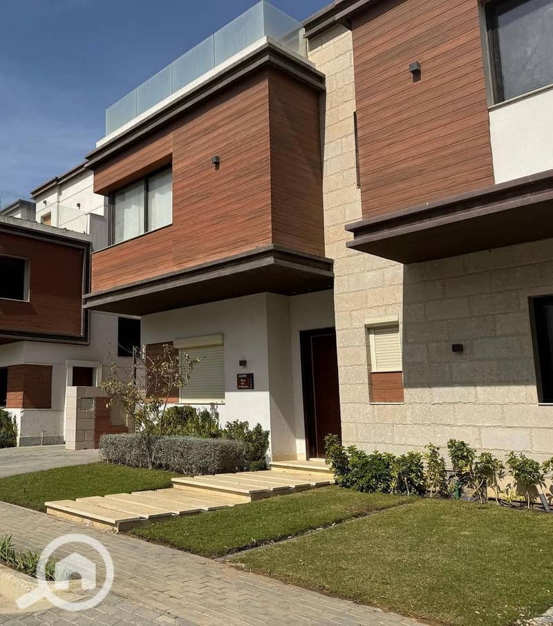 5 5b7572ac-060c-4e41-8b81-51003bbb09f7. jpeg