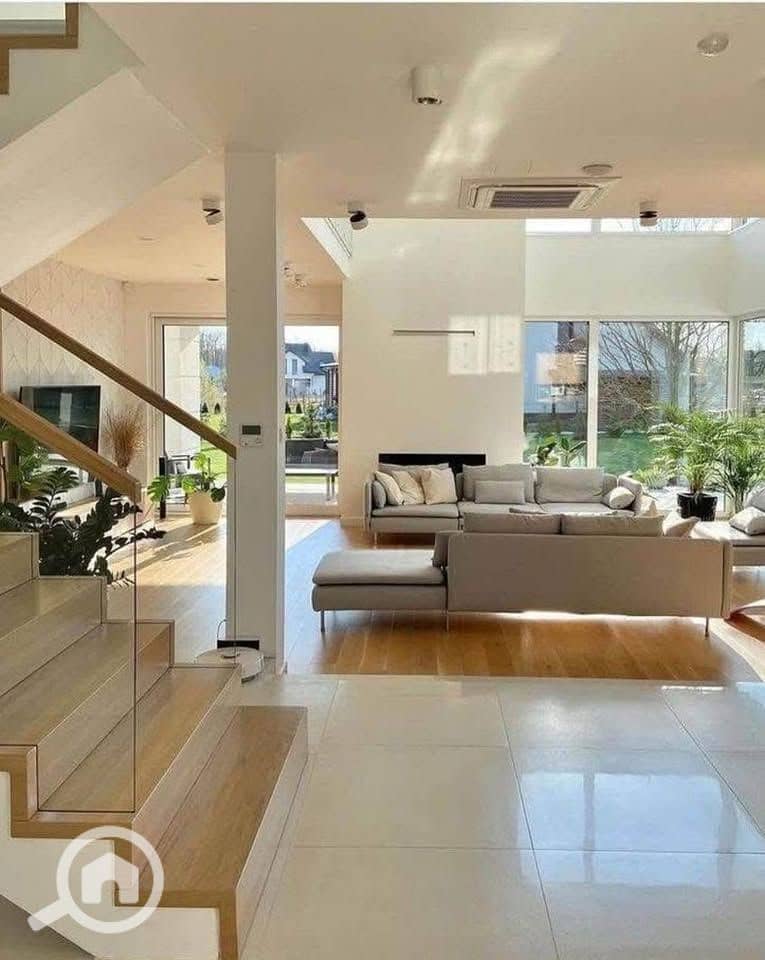 4 516190525_1041028587784180_1548073553810815272_n. jpg