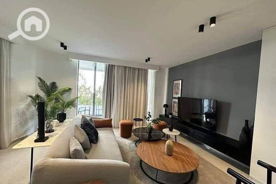 8 519497967_2043447909518295_5477327733094769236_n. jpg