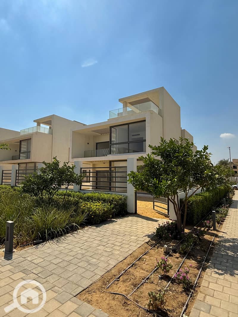 6 4c9ead4b-5d0c-4955-8afb-5dda97fd9325. jpeg