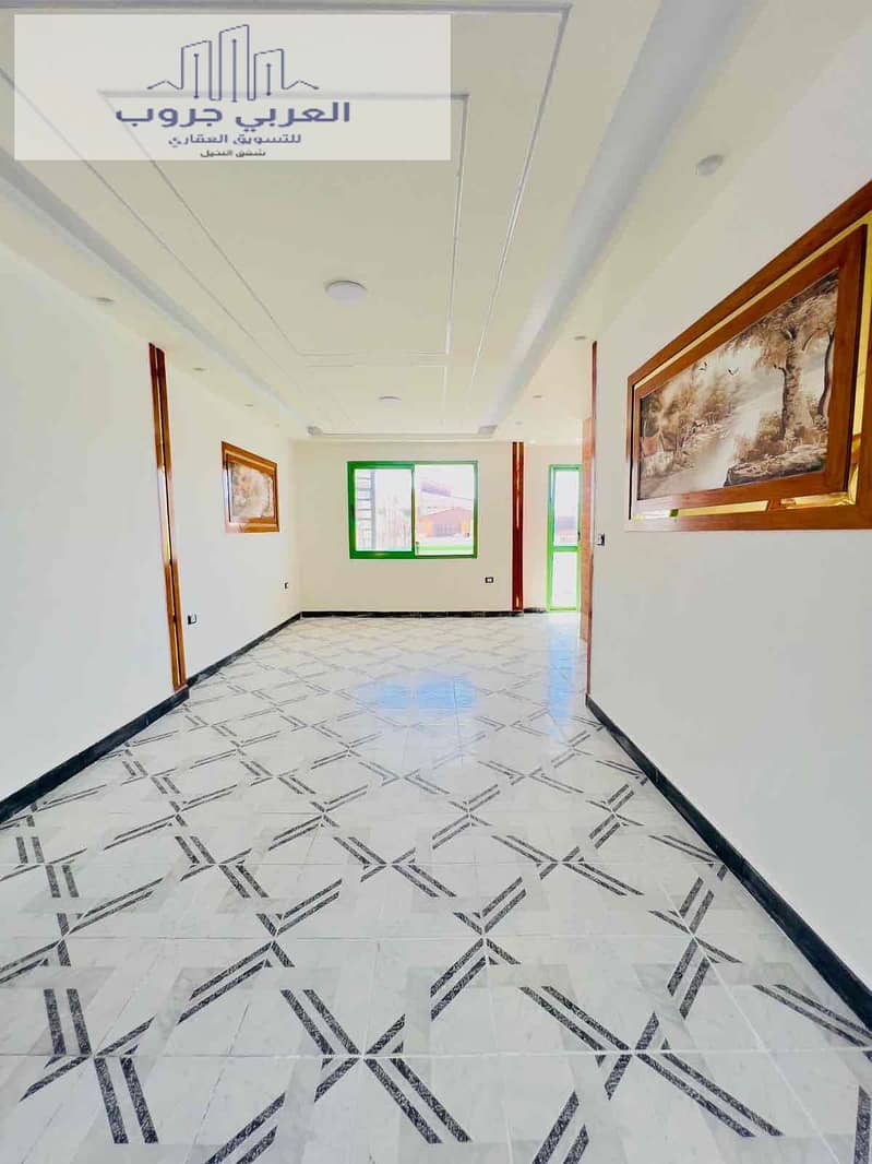 3 6468601d-6ba5-452c-8c56-2cf2f87609c3. jpg