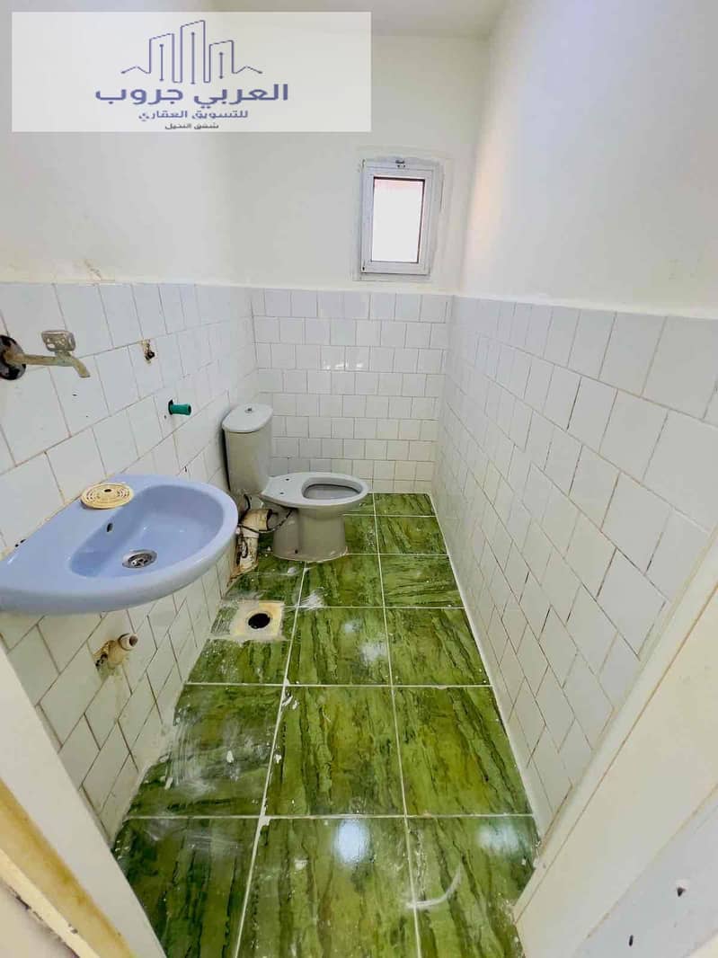 16 849e3d6b-7ac3-480b-9b0c-2c9c5cda6aa6. jpg