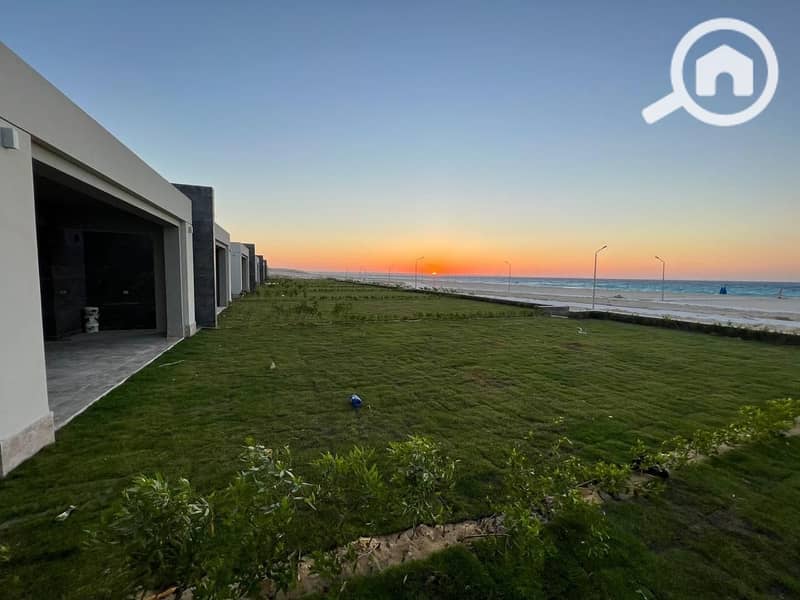 6 276c2b30-44ed-4d9a-8fef-eb404f104a99. jpeg