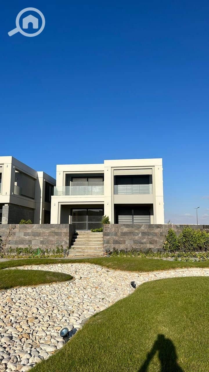 7 0a5cb896-7580-4a94-9344-6c94ad1959bf. jpeg