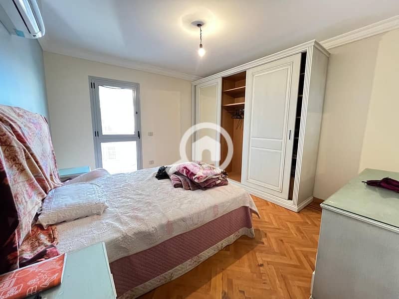 7 88db77dd-304e-47c3-9c49-fe7aa85ed593. jpeg