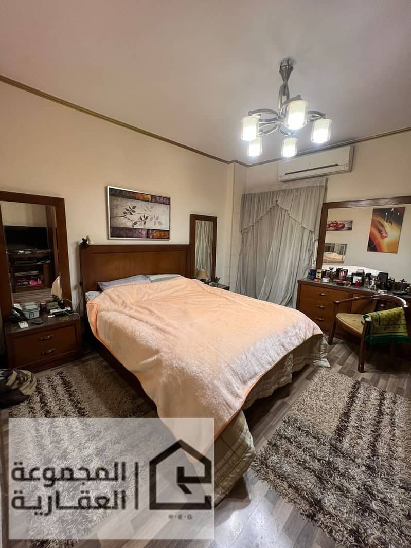 8 d8eaade7-598b-495d-a8be-5c03ea640094. jpg